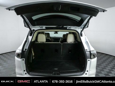Used 2024 Buick Enclave Avenir w/ Avenir Technology Package FWD image 32