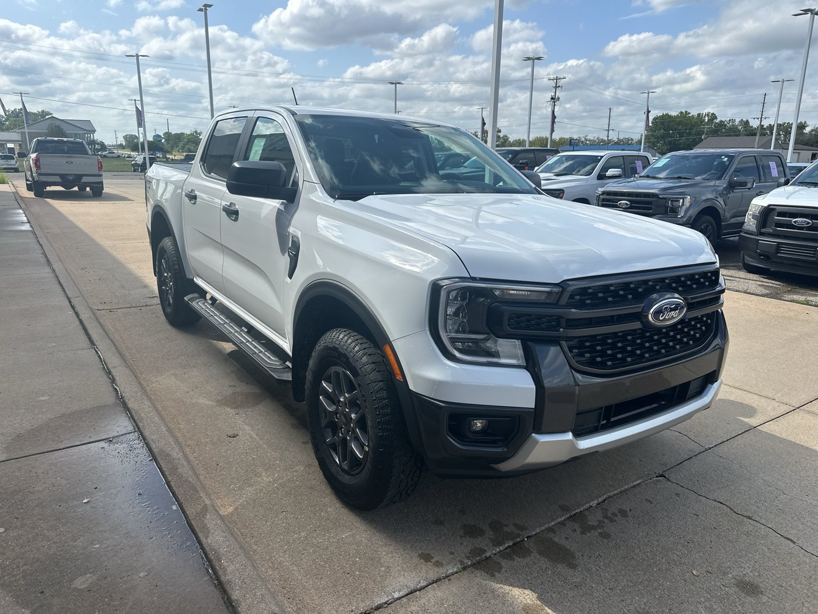 New 2026 Ford Ranger XLT w/ Equipment Group 301A High AWD/4WD image 9