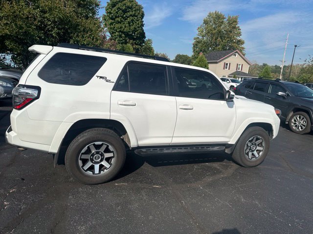 Used 2024 Toyota 4Runner TRD Off-Road Premium w/ Moonroof Package AWD/4WD image 8