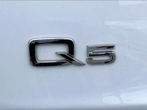 Used 2017 Audi Q5 3.0T Premium Plus AWD/4WD image 24