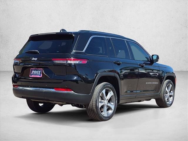 Used 2023 Jeep Grand Cherokee 4WD 4xe image 5