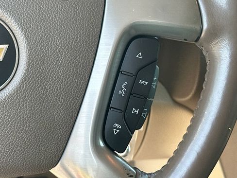 Used 2012 Chevrolet Tahoe LTZ AWD/4WD image 22