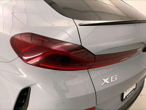 Certified 2026 BMW X6 xDrive40i w/ Climate Comfort Package image 28