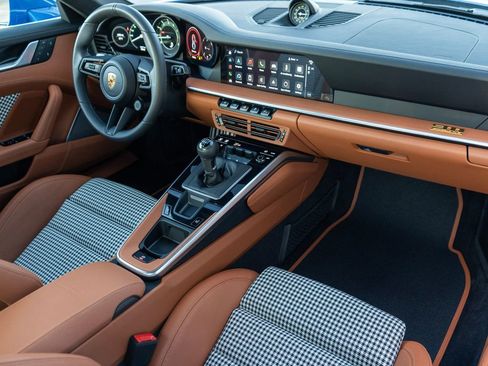 Certified 2023 Porsche 911 Sport Classic RWD image 11