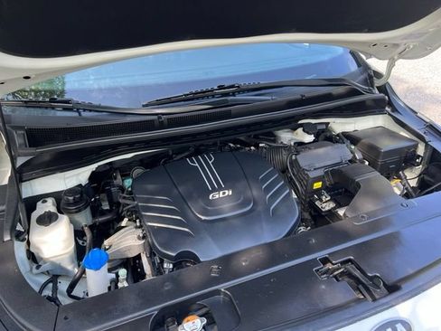 Used 2016 Kia Sedona L FWD image 40