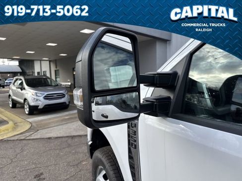 New 2026 Ford F350 XL w/ XL Chrome Package image 12