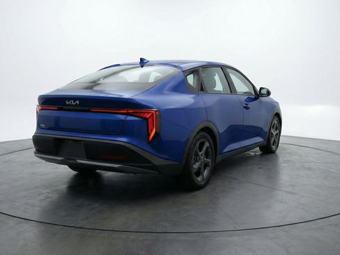Used 2025 Kia K4 FWD image 9