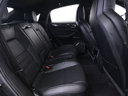 Used 2023 Porsche Cayenne Turbo GT image 18