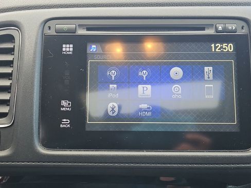 Used 2016 Honda HR-V EX image 16