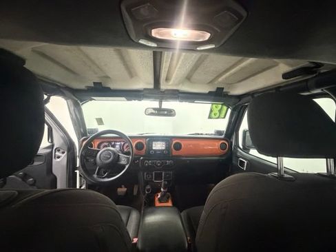Used 2018 Jeep Wrangler Unlimited Sport AWD/4WD image 17
