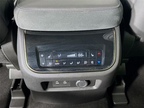 Used 2026 INFINITI QX80 Autograph w/ Premium Cargo Package AWD/4WD image 27