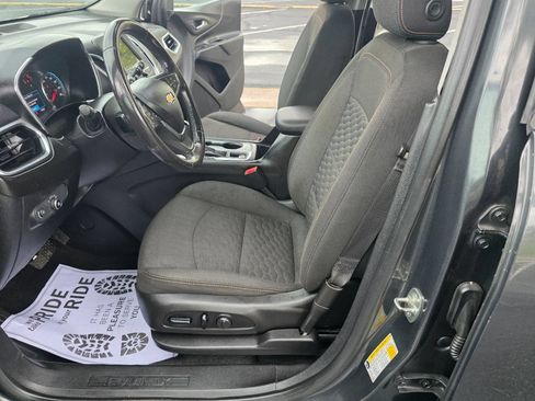 Used 2019 Chevrolet Equinox LT w/ LPO, Cargo Package FWD image 16