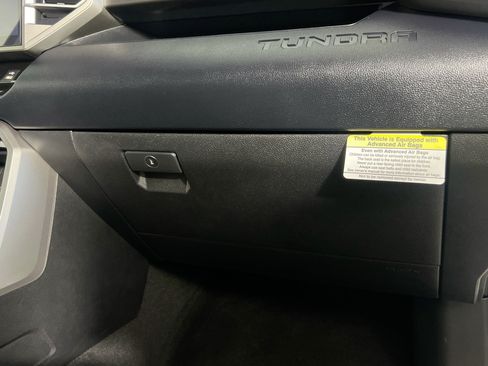 Used 2026 Toyota Tundra SR5 w/ SR5 Premium Package AWD/4WD image 35
