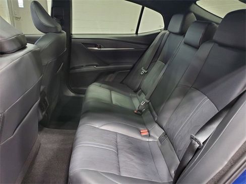 Used 2025 Toyota Camry XSE image 13