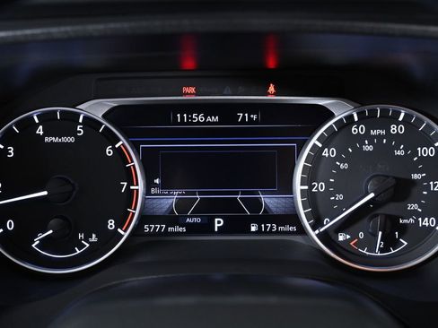 Certified 2025 Nissan Rogue S image 14