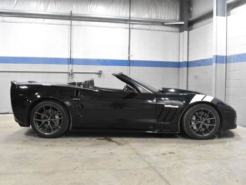 Used 2010 Chevrolet Corvette Grand Sport w/ Preferred Equipment Group RWD image 27