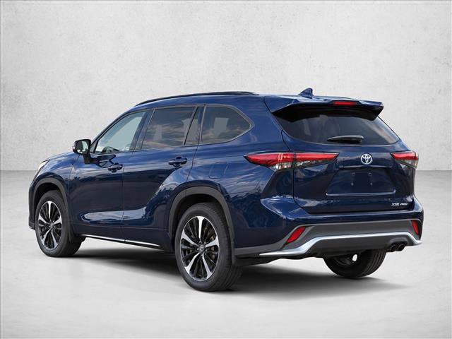 Certified 2021 Toyota Highlander XSE AWD/4WD image 13