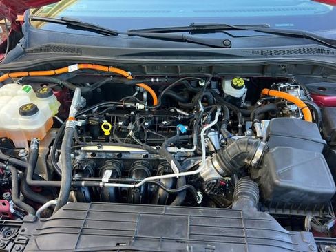 Used 2020 Ford Escape SE Sport FWD image 37