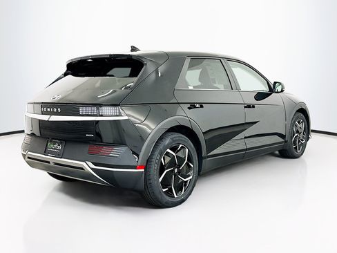Used 2024 Hyundai Ioniq 5 SE AWD/4WD image 9