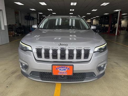 Used 2021 Jeep Cherokee Limited AWD/4WD image 2
