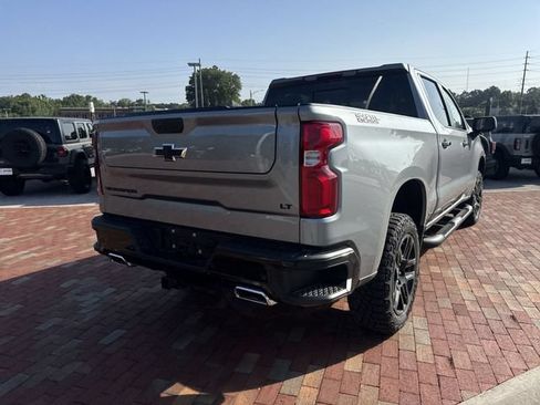 Used 2026 Chevrolet Silverado 1500 LT Trail Boss w/ LT Trail Boss Premium Package AWD/4WD image 14