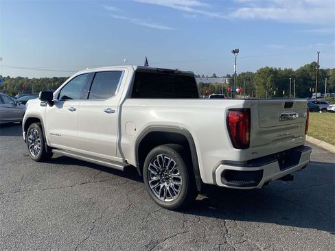 Used 2023 GMC Sierra 1500 Denali Ultimate image 3