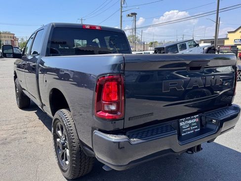 New 2026 RAM 2500 Big Horn AWD/4WD image 5