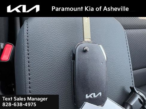 New 2025 Kia Soul LX image 28