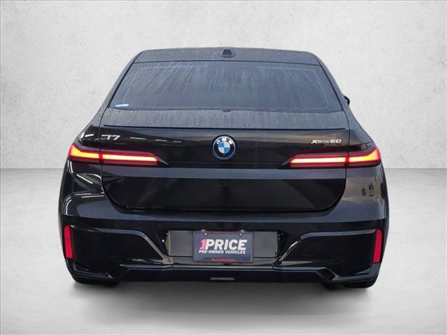 Certified 2023 BMW i7 xDrive60 AWD/4WD image 7