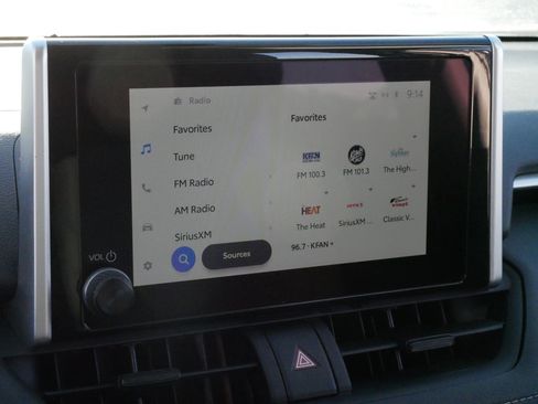 Certified 2025 Toyota RAV4 LE image 22