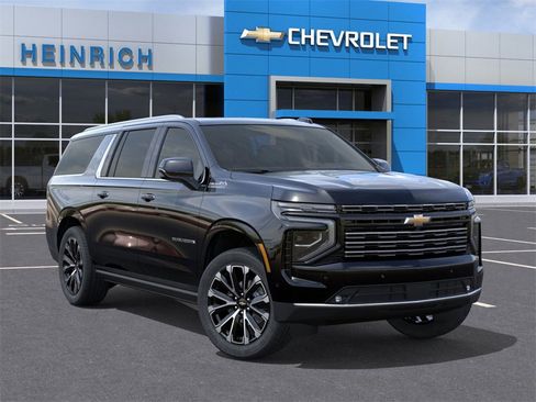 New 2025 Chevrolet Suburban High Country image 7