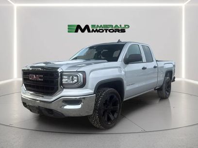 Used 2018 GMC Sierra 1500 4x4 Double Cab w/ Sierra Convenience Package