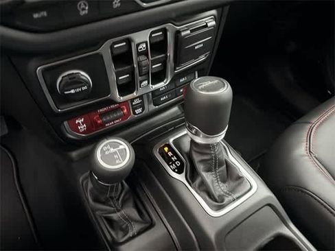 New 2026 Jeep Gladiator Rubicon image 32