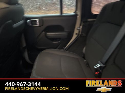 Used 2022 Jeep Wrangler Unlimited Rubicon 4xe w/ Cold Weather Group image 40