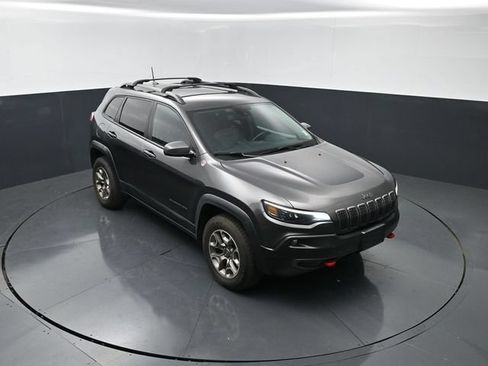 Used 2021 Jeep Cherokee Trailhawk w/ Trailer Tow Group AWD/4WD image 19