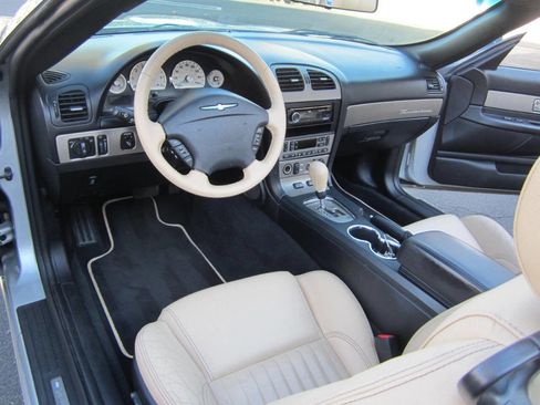 Used 2004 Ford Thunderbird Deluxe image 25