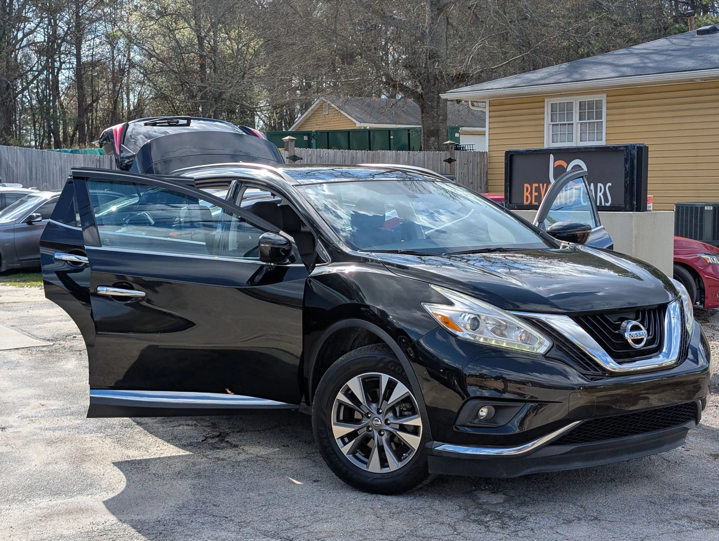 Used 2017 Nissan Murano SV FWD image 10