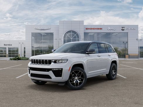 New 2026 Jeep Grand Cherokee Summit AWD/4WD image 28