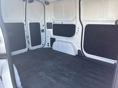 Used 2017 Nissan NV200 SV w/ Technology Package FWD image 18