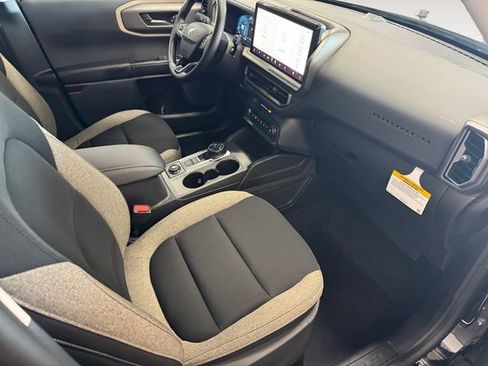 Used 2025 Ford Bronco Sport Big Bend w/ Convenience Package image 6