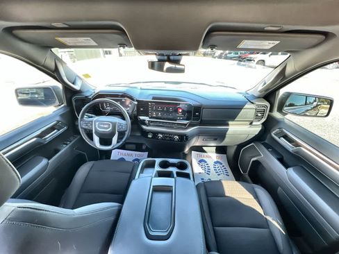 Used 2022 GMC Sierra 1500 Elevation image 20