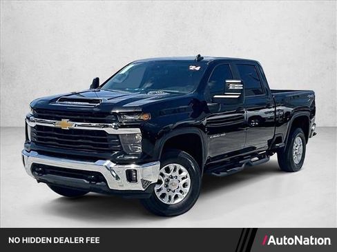 Used 2024 Chevrolet Silverado 2500 LT w/ Convenience Package AWD/4WD image 1