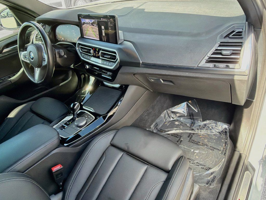 Used 2022 BMW X3 sDrive30i w/ M Sport Package 2 RWD image 13