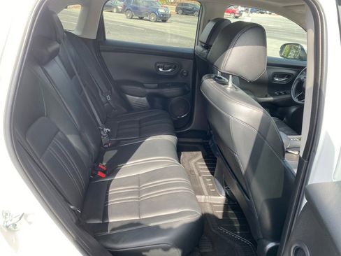 Certified 2024 Honda HR-V EX-L image 29