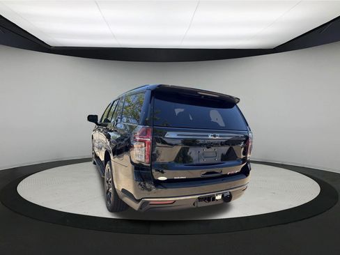 Used 2022 Chevrolet Tahoe RST w/ Luxury Package AWD/4WD image 3