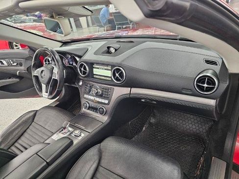 Used 2013 Mercedes-Benz SL 550 image 15