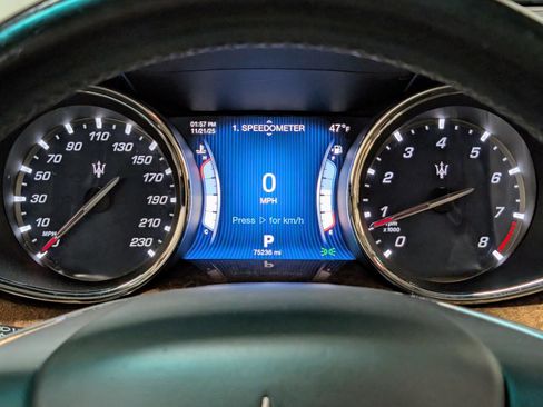 Used 2014 Maserati Quattroporte GTS image 37