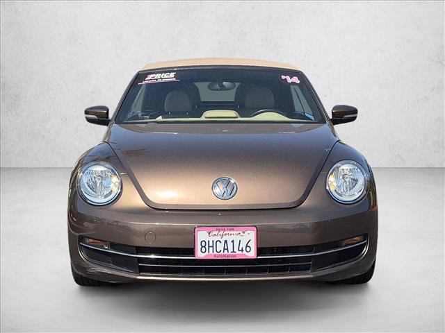 Used 2014 Volkswagen Beetle TDI FWD image 2