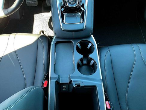 Certified 2025 Acura RDX image 18