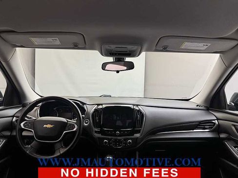 Used 2019 Chevrolet Traverse LT image 11